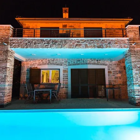 Villa Dino *